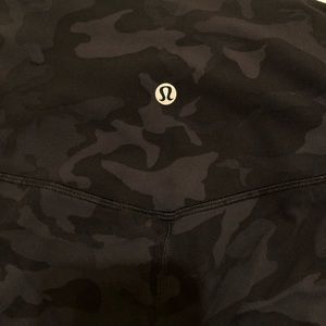Lululemon align 28” black camo leggings